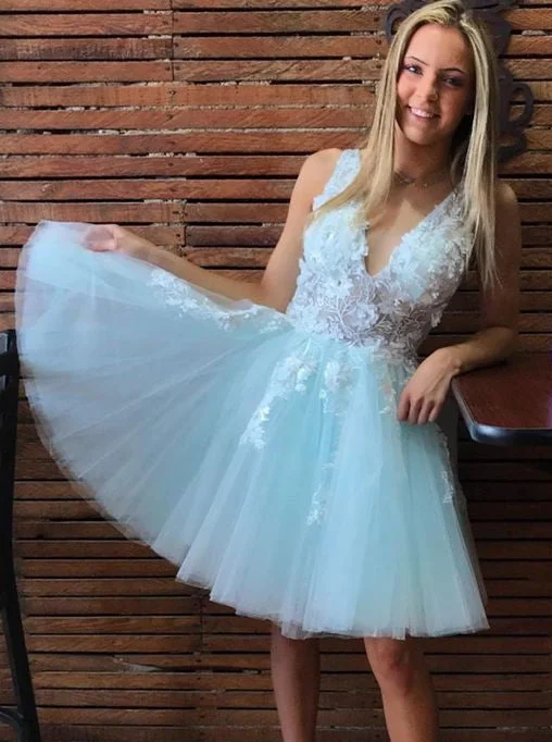 V-neck Tulle Mint Green Short Prom Homecoming Dress With Appliques OM522 Tulle Bodycon Dress