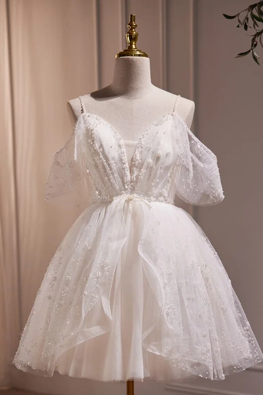 Exquisite Ivory Spaghetti Straps Tulle Homecoming Dress with Pearls Pleated Tulle Dress