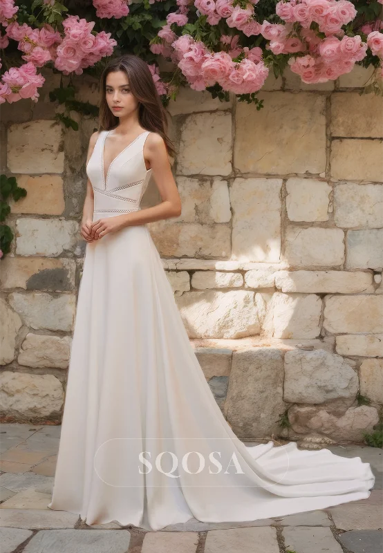 Deep V-Neck Straps A-Line Beach Wedding Dress Sleeveless Satin Boho Wedding Gowns with Sweep Train Full Skirt Gown