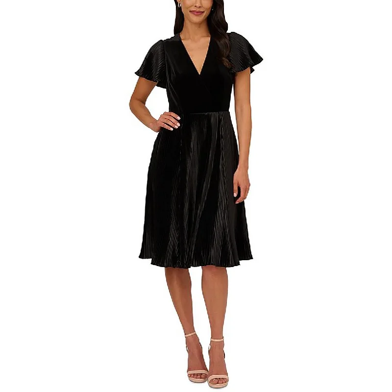 Adrianna Papell Womens Surplice Knee Length Fit & Flare Dress Lightweight unclassified dresses