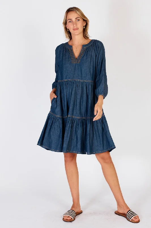 IBSA El Paso Tiered Dress Dark Casual chic unclassified dresses