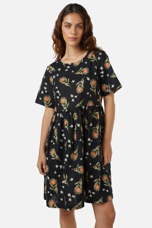 Protea Smock Dress Summer unclassified dresses