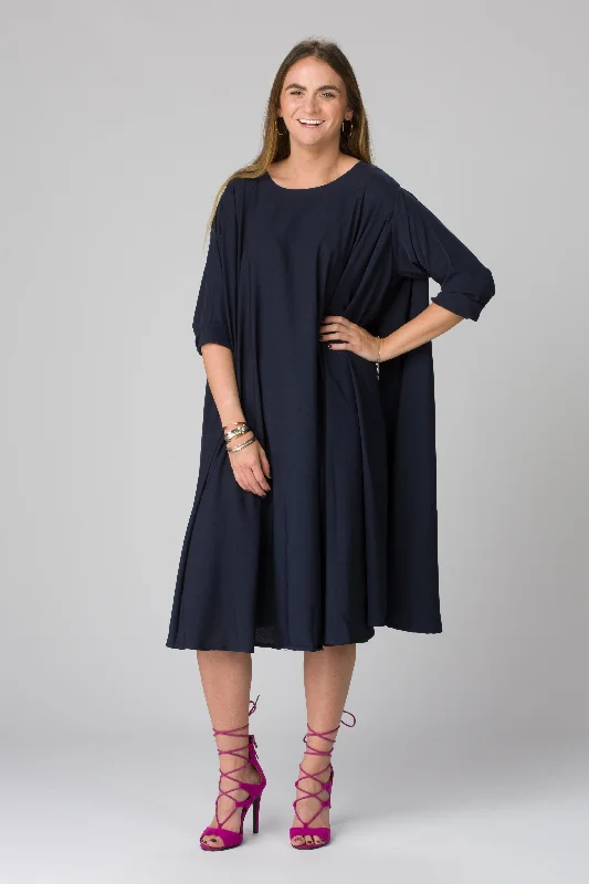 Shunka - Navy Crepe Long unclassified dresses